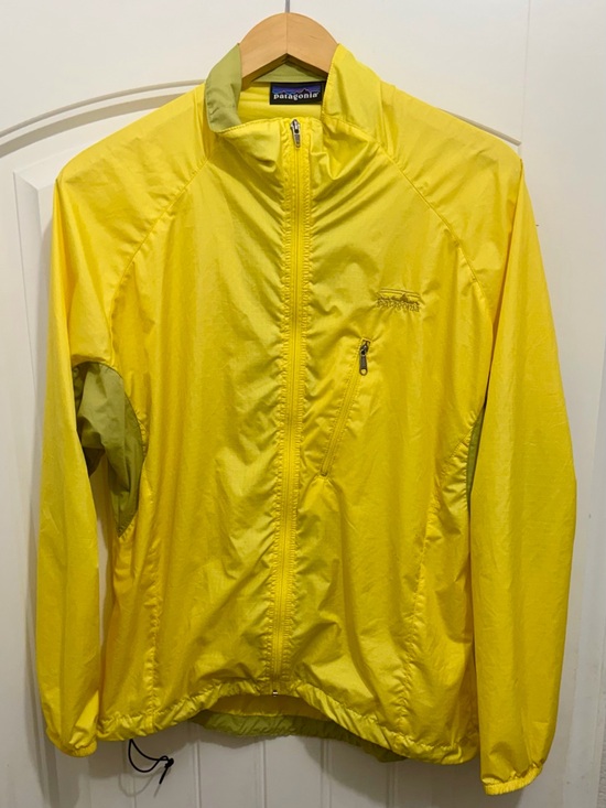 Patagonia Jackets & Blazers - VTG Patagonia Women’s Velocity O2 Windbreak, Yellow, Size Medium, 1990s, 24126